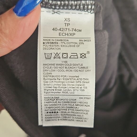GAP Black Jogger Pants - Picture 8 of 16